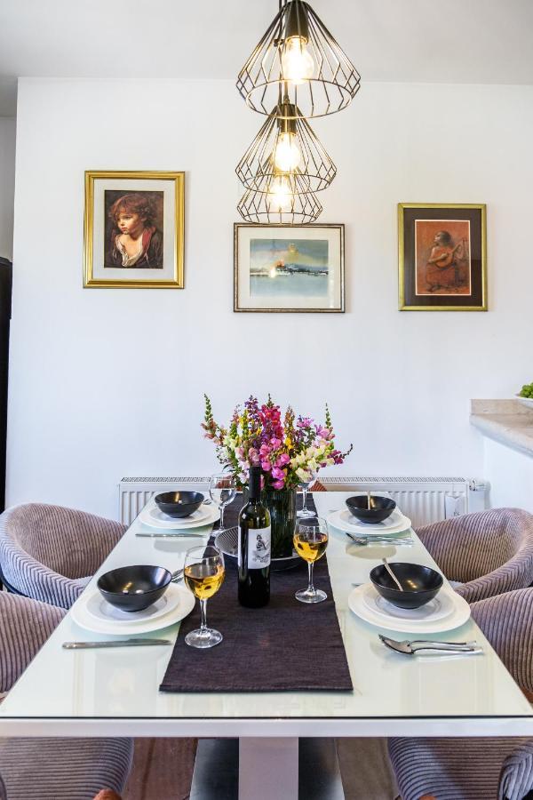 Guest House Barbara Nerezisca ภายนอก รูปภาพ